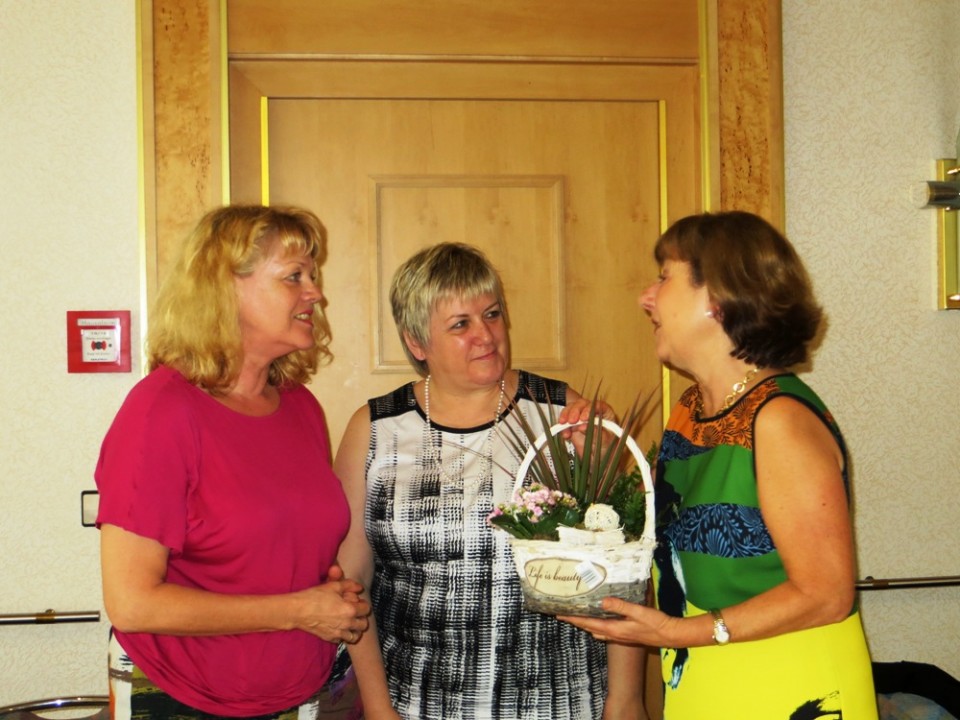 v.l.n.r. Helga Gund, Kordula Kovac MdB, Dr. Marianne Engesser